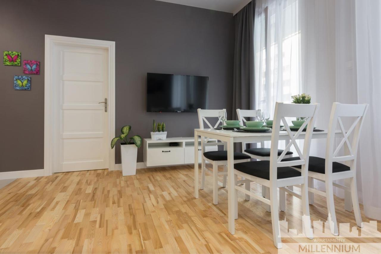 Millennium Awangarda Grey Apartment Warsawa Bagian luar foto