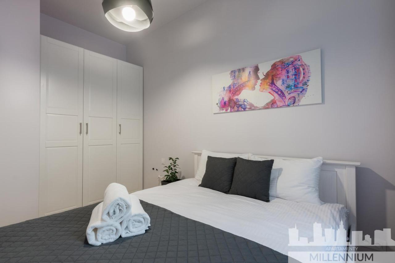 Millennium Awangarda Grey Apartment Warsawa Bagian luar foto