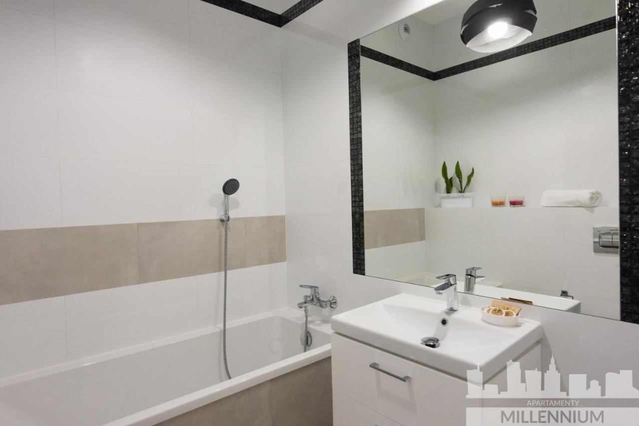 Millennium Awangarda Grey Apartment Warsawa Bagian luar foto